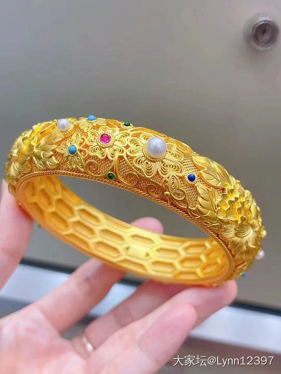 下个绿草_手镯金