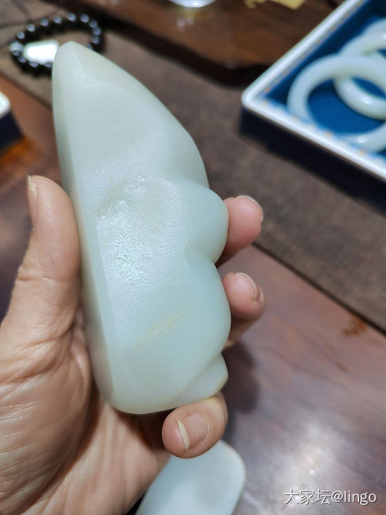 又来摸羊脂了_和田玉