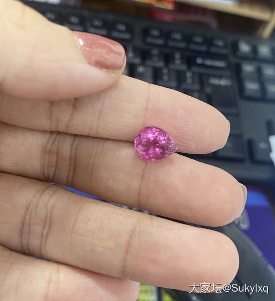 款式极限三选一_彩色宝石