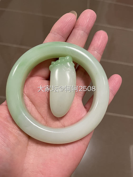翠青 不是原配 胜似原配_摆件和田玉