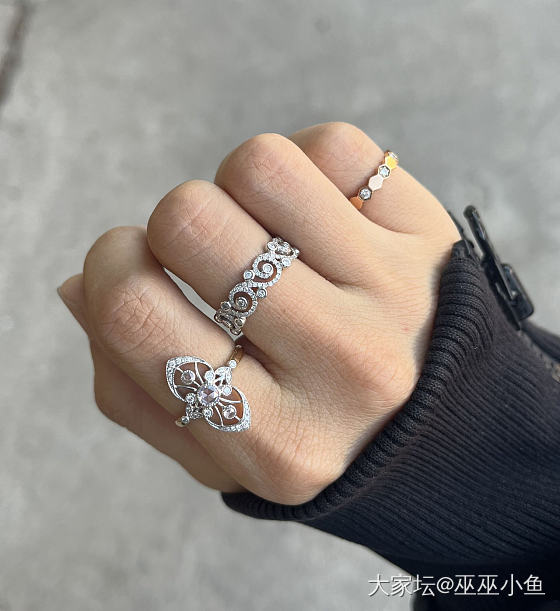 两枚般配的戒指_钻石