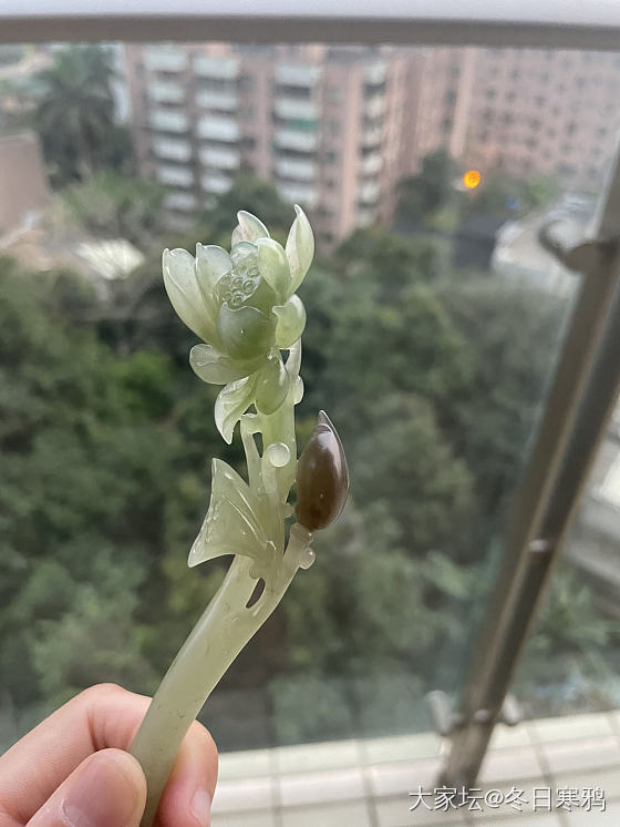 翠青烟紫荷花簪_簪子和田玉