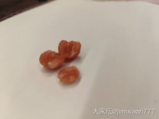 摔裂的南红珠珠_南红