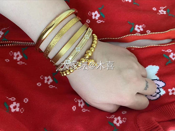 （图一）这简直就是我的梦中情镯！太美了，种草，种草，种草……虽然我自己已经有很多..._金