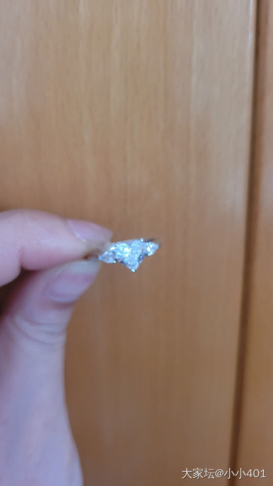 一克拉小心心_钻石