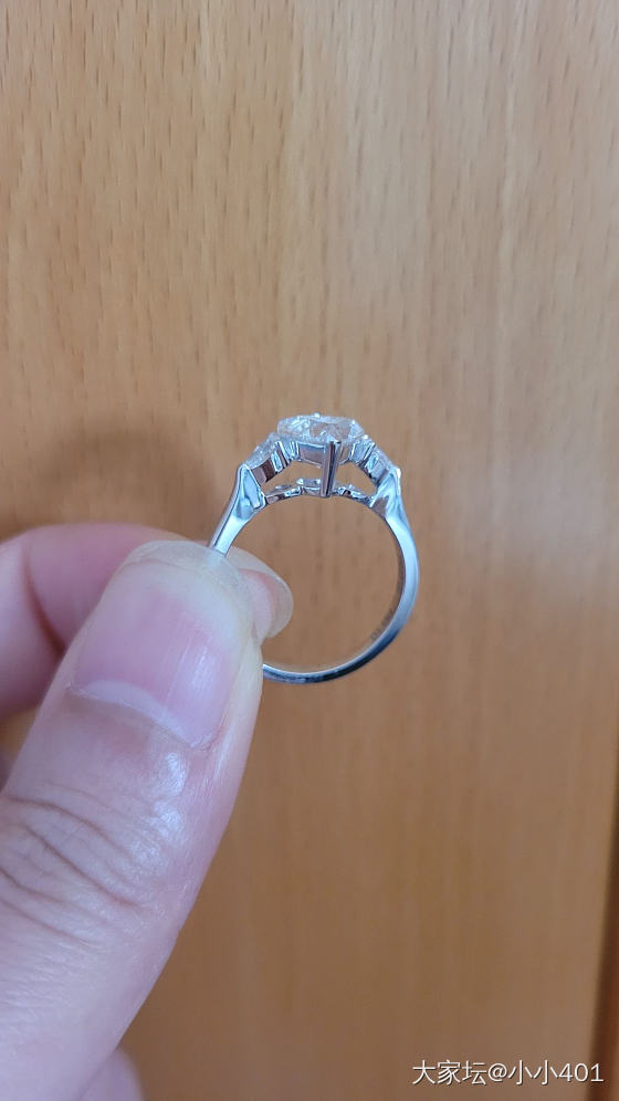 一克拉小心心_钻石