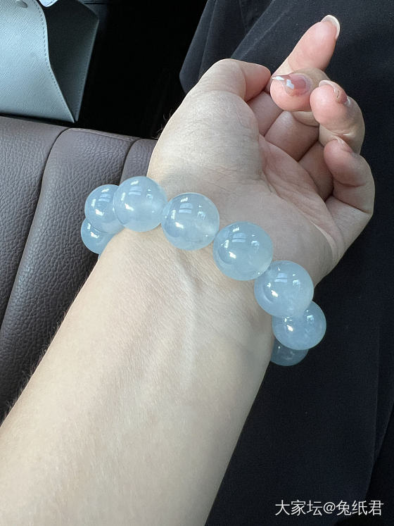 是莫兰迪蓝色的大珠呀_珠串翡翠