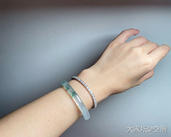 我家一大一小俩男子汉送的节日礼物惊人相似_钻石翡翠
