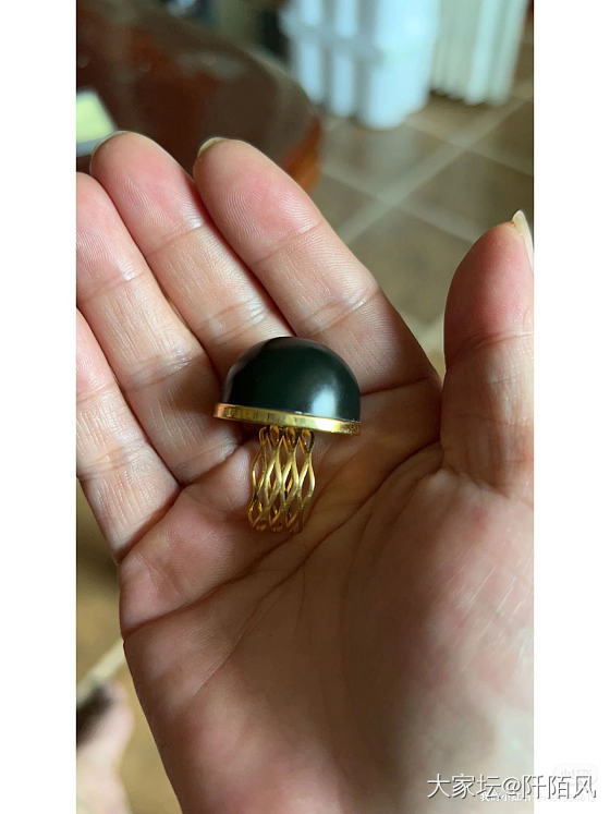 和田玉镶嵌，用金量好贵_和田玉