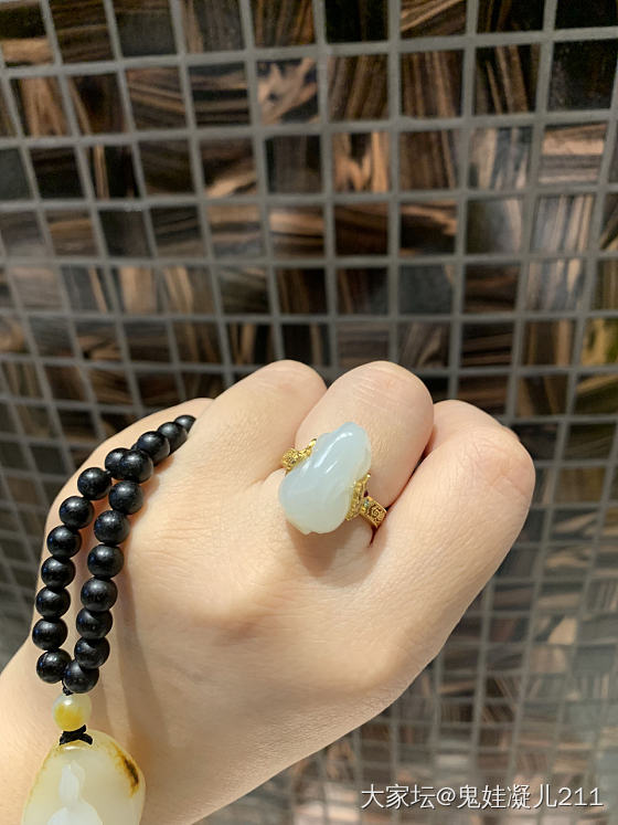 戴库存_琥珀蜜蜡和田玉