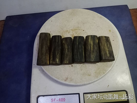 绿奇楠牌子_文玩