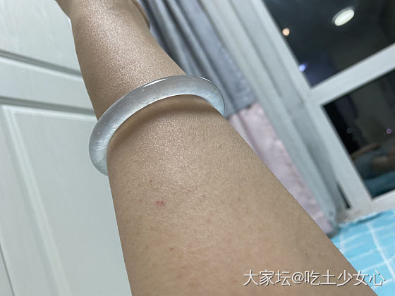 还是得种水镯子啊_手镯翡翠