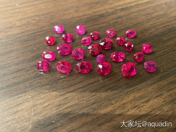 红宝石月

7月属于红宝石，红宝石是我的最爱。纯show贴。_彩色宝石名贵宝石