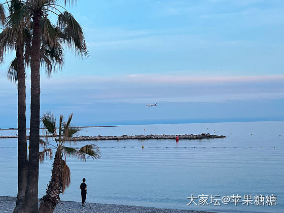 发一些之前一个人坐邮轮的照片，共享美景_美食旅游