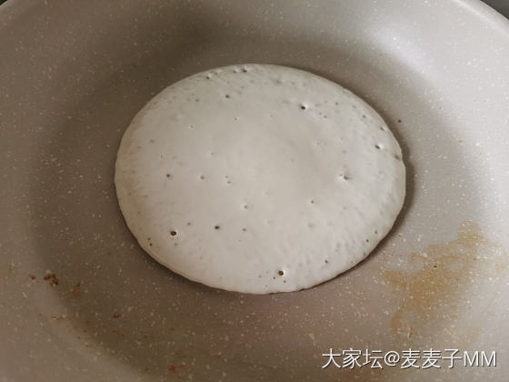 成功复刻了小时候一直吃的米饭饼_美食