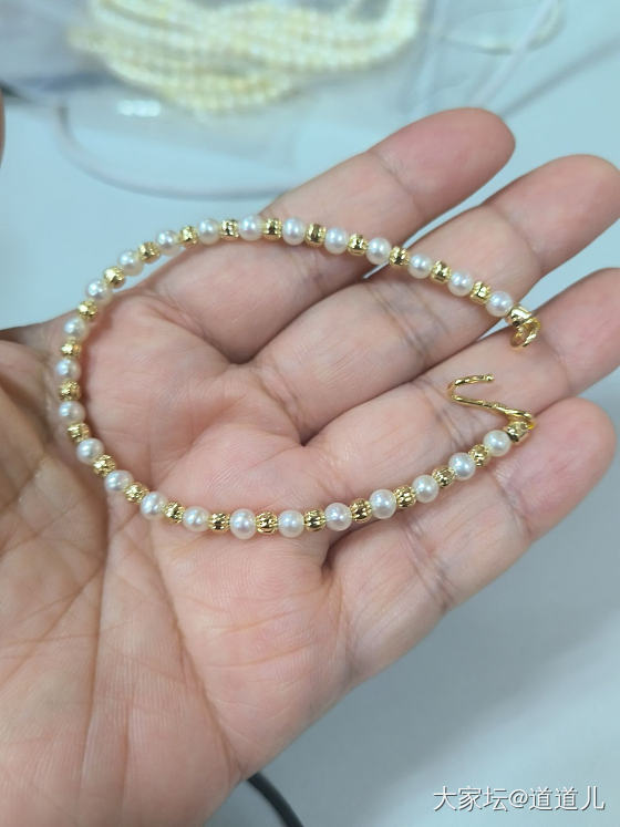 有没有珍珠diy的展示啊 买了一些珍珠想自己做 手不巧想看看大家做的_珍珠