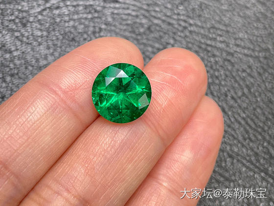 正圆哥伦比亚祖母绿精品裸石5.93ct 收藏级别_名贵宝石