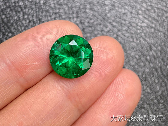 正圆哥伦比亚祖母绿精品裸石5.93ct 收藏级别_名贵宝石