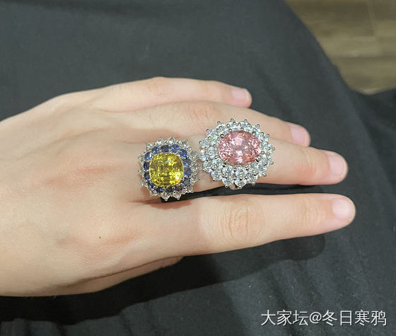 蓝宝石的颜色好丰富_戒指蓝宝石