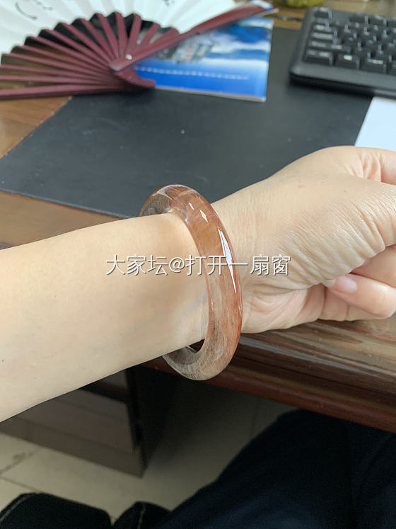 正式秀一波_手镯水晶