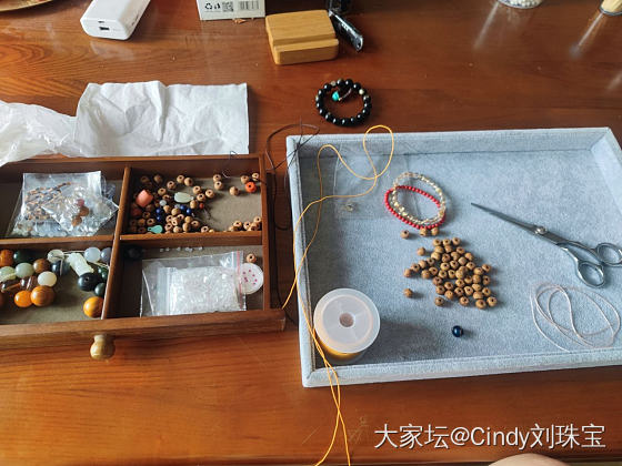 和小废宝们相处的一个下午 DIY_串珠菩提子