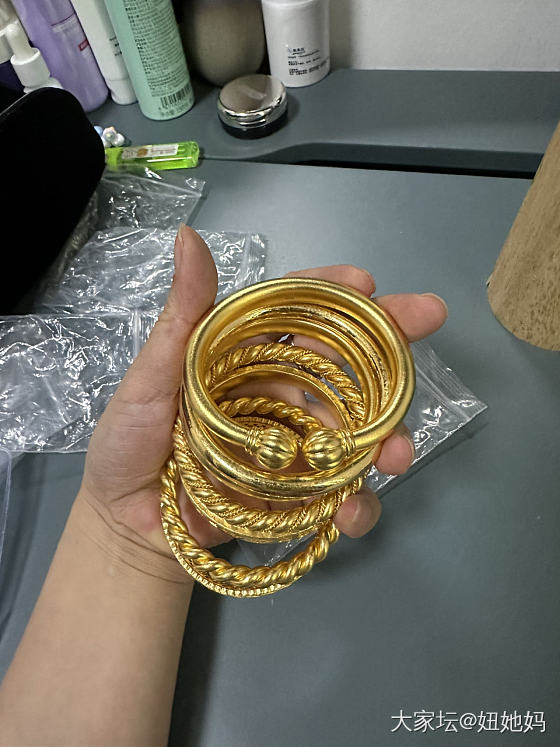 喜欢的手镯_手镯金