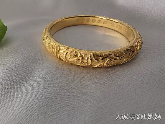 喜欢的手镯_手镯金