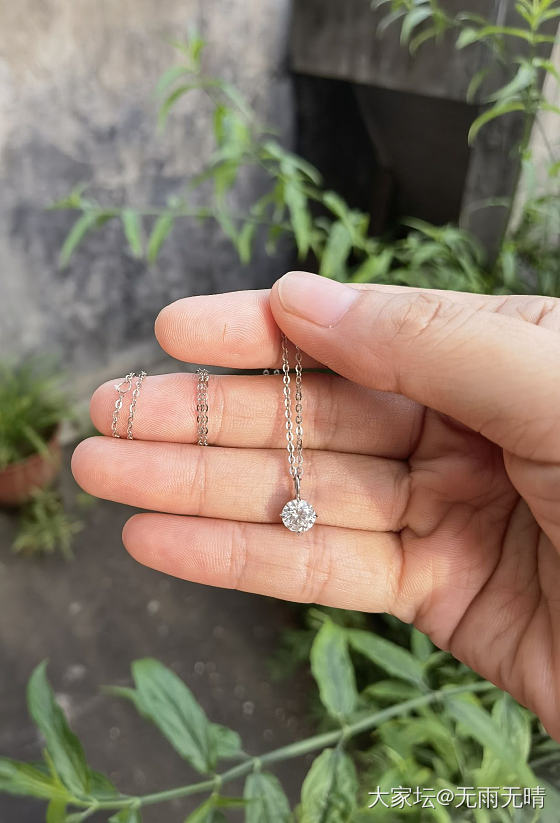 60分的单钻项链好看吗姐妹们_钻石