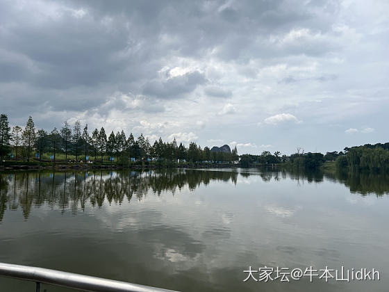 参加好姐妹婚礼的一天，以及出门装备。_琥珀蜜蜡