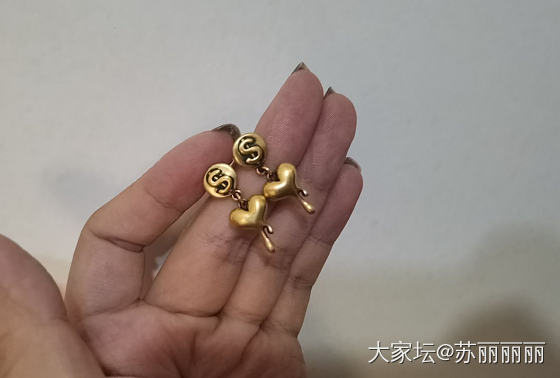 黑金真的好酷_耳钉金