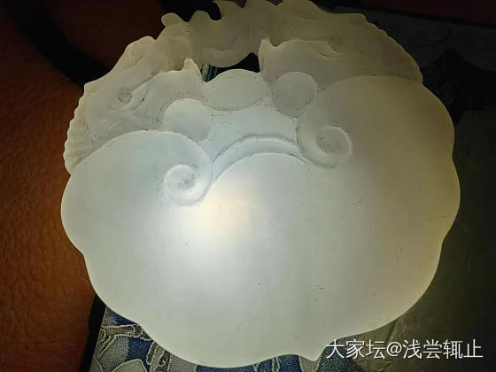 坛友们来品品这个玉_和田玉