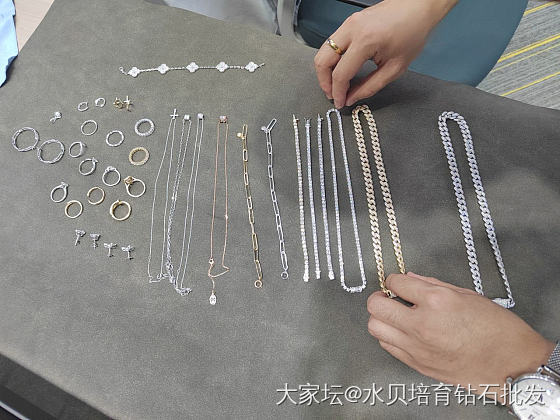 来一波豪气的首饰盒，荷包空了，但是我开心!_首饰