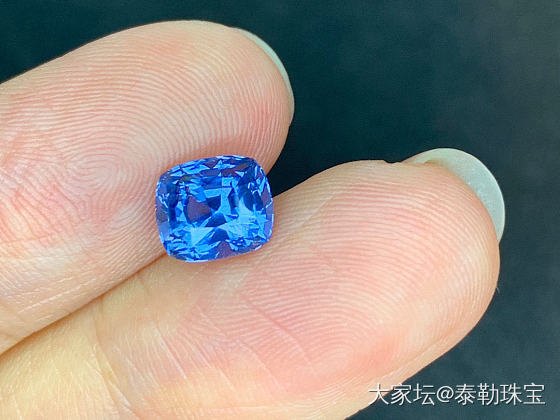 2.13ct 钴尖晶_尖晶石