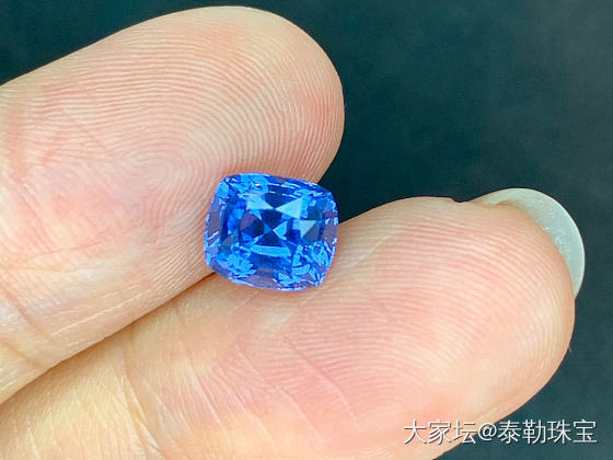 2.13ct 钴尖晶_尖晶石