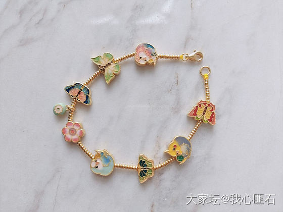 全体烧蓝归队，立正稍息_手链金