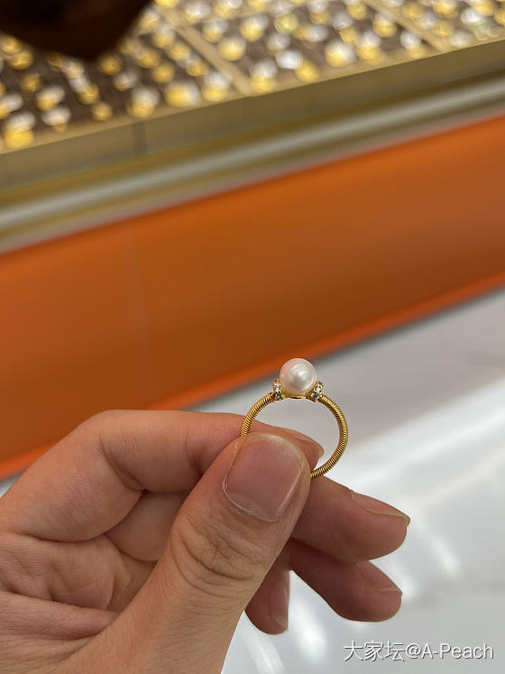 珍珠配黄金_首饰金