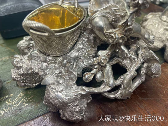 他们是来自1880年的法国Odiot极品小天使盐碟一套，不爱奢侈品，独爱银器。_银器