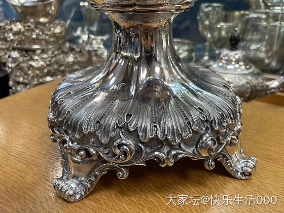 1833年英国银器史第一铸模师著名银匠Benjamin Smith制作 的茶水瓮_银器