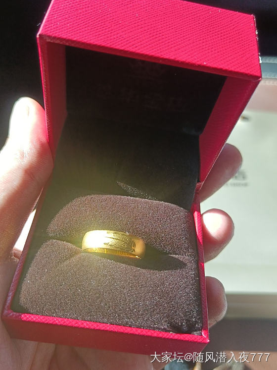 送给老婆的羽毛戒指_戒指金