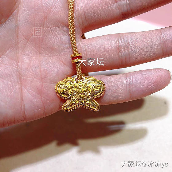 突然觉得纸鸢锁包好漂亮！请问姐妹们有入手这款的吗？可以给个上身图吗？_金