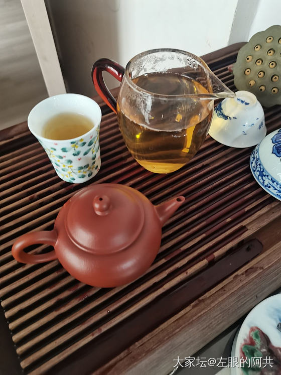 在家喝茶，用电木茶盘还是茶席？！_茶道