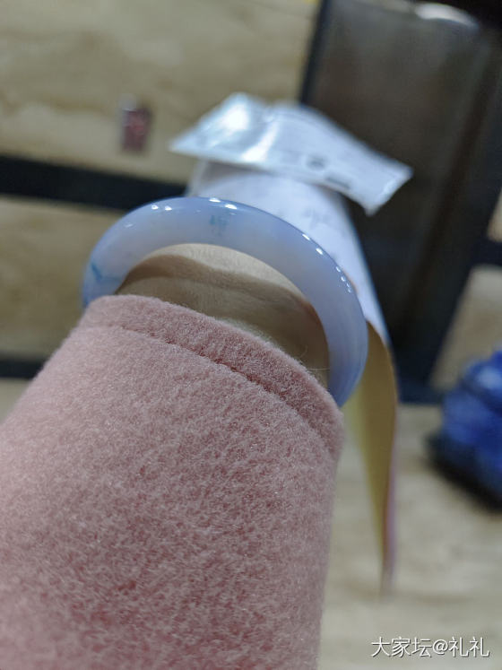 戴着镯工作都没那么烦啦_翡翠