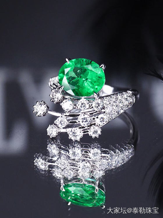 2.98ct 哥伦比亚祖母绿设计款戒指_名贵宝石戒指祖母绿