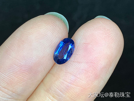 1.07ct 无烧皇家蓝