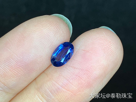 1.07ct 无烧皇家蓝