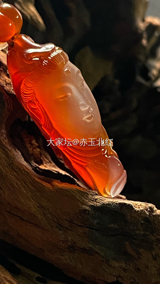 莲花观音_玉髓玛瑙