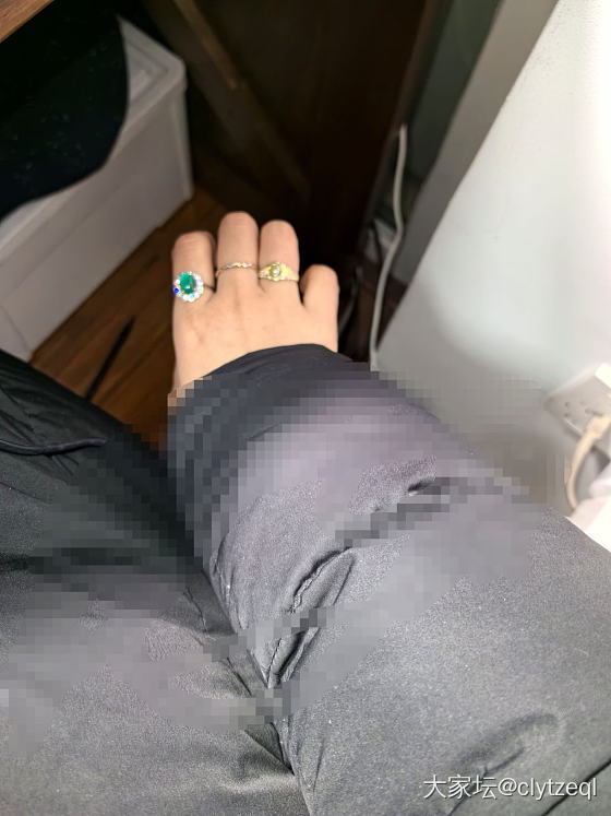 为啥总感觉60pro拍照会偏红_时尚金彩色宝石