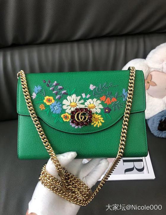 Gucci 钻扣刺绣woc链条包_品味