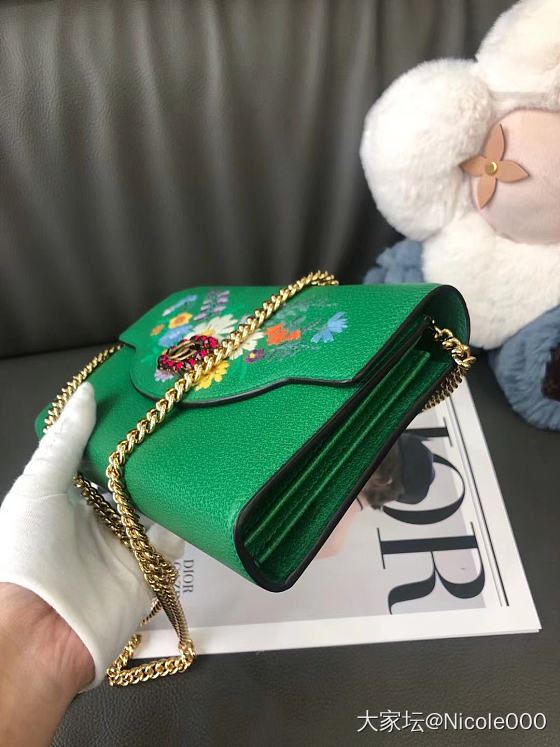 Gucci 钻扣刺绣woc链条包_品味