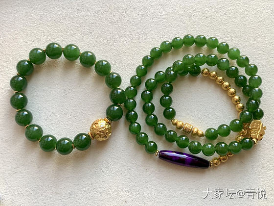 过年期间干了件大事，串了几十个手串_搭配玉髓玛瑙和田玉金